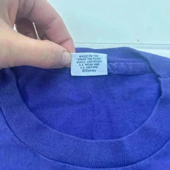 Vintage Pooh Disney T-Shirt Winnie The Pooh & Friends Graphic 90s - Picture 4 of 6